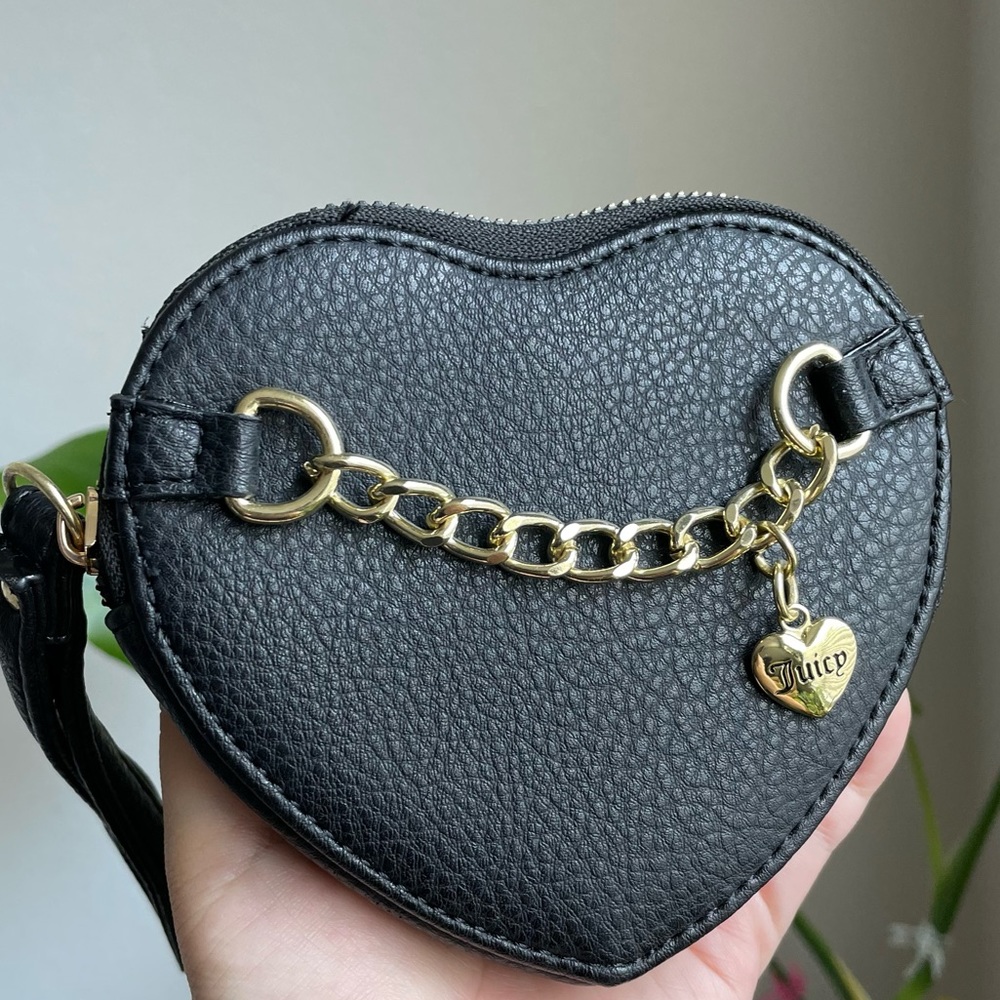 Juicy Couture heart wallet
